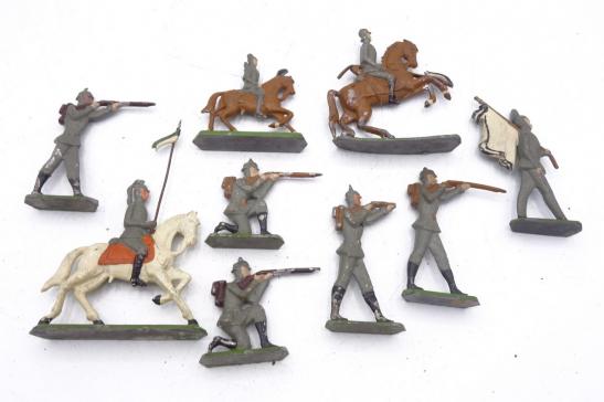 German WW1 Set of Tin Toy Soldiers