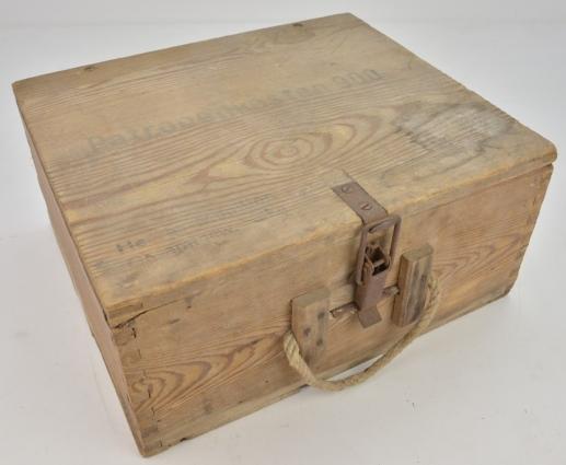 German WH Cartridge Ammo Box