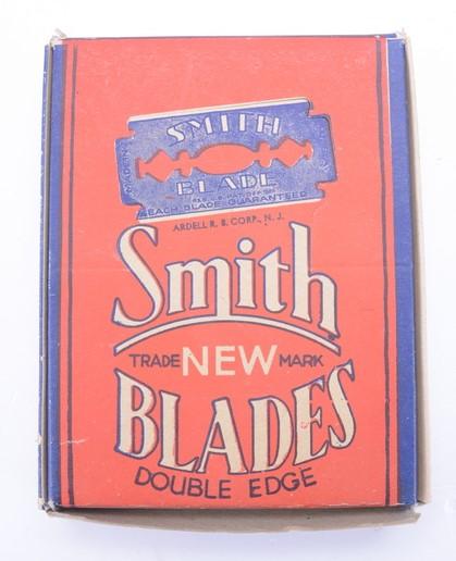 US WW2 Package of Razor Blades 'Smith'