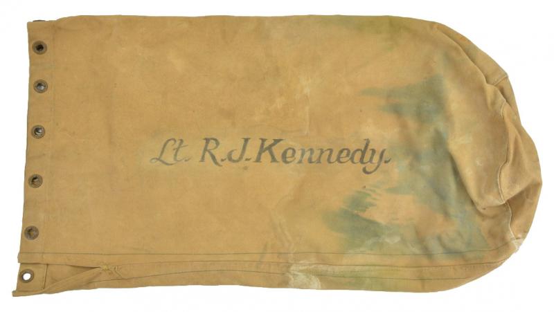 US WW2 Duffel Bag Lt. R.J. Kennedy
