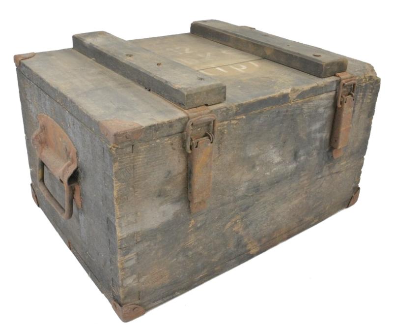 German WH Nebelkerzen 39 Ammo Box