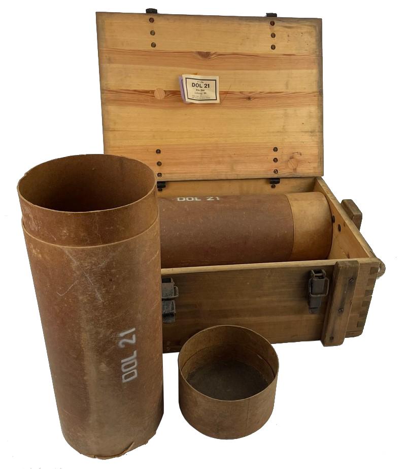 German WH DOL 21 'Treibladung' 21cm Wurfgranate 42 Ammunition box with cartridges