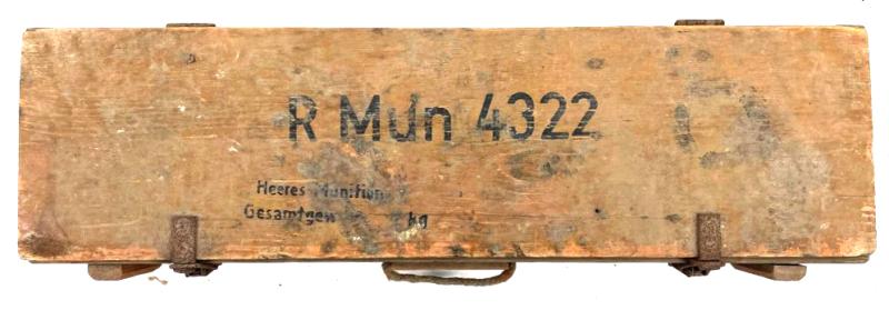 German WH Panzerschreck RPzB. Gr. 4322 Heat Rocket Ammo Box