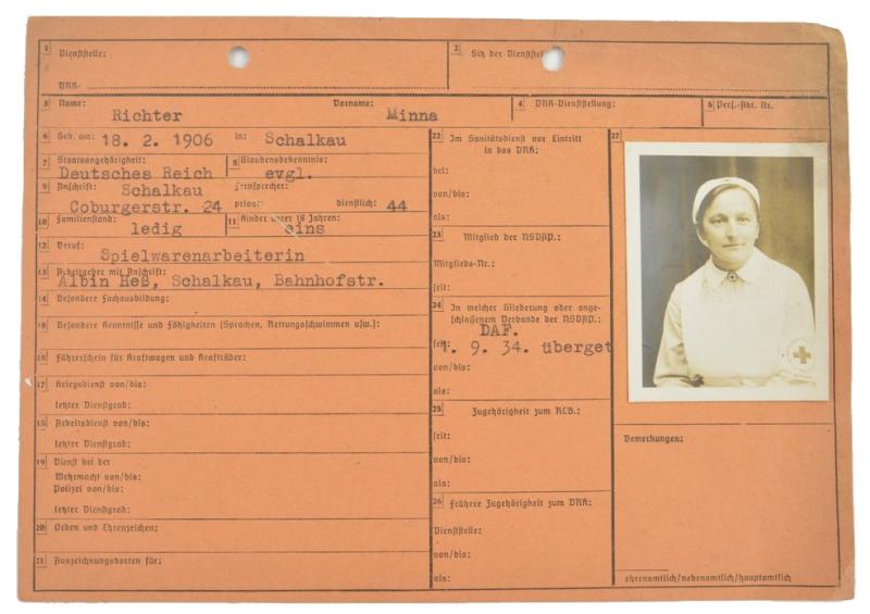 German DRK Personal Document 'Minna Richter'