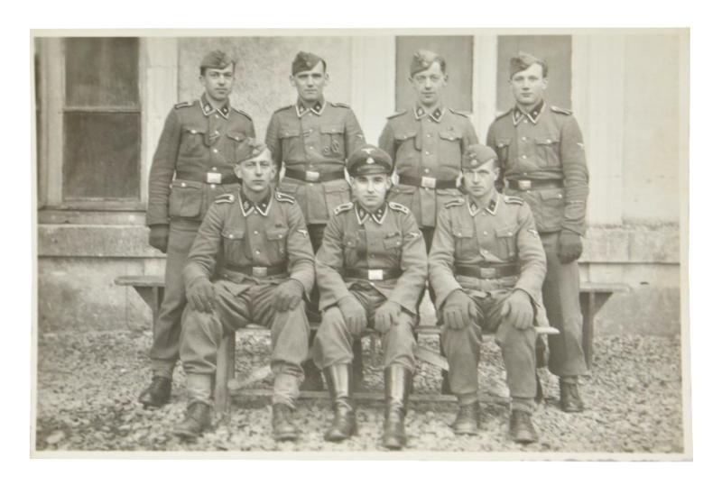 German Waffen-SS NCO Group Picture