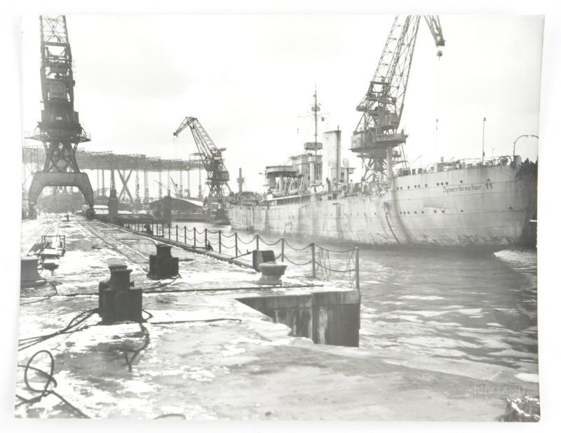 German Picture 'Sperrbrecher 11'
