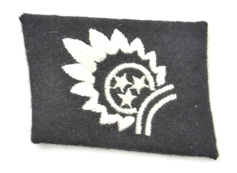 German Waffen-SS Collar Tab '15. Waffen-Grenadier Division der SS Lettische'