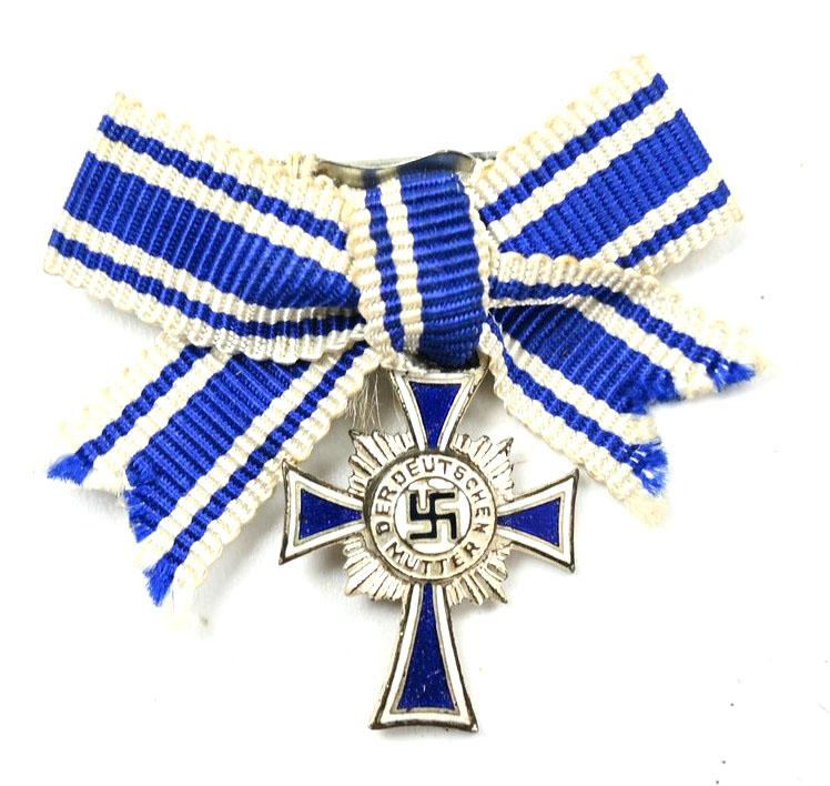 German Tinnie Mother's Cross in Silver L/11
