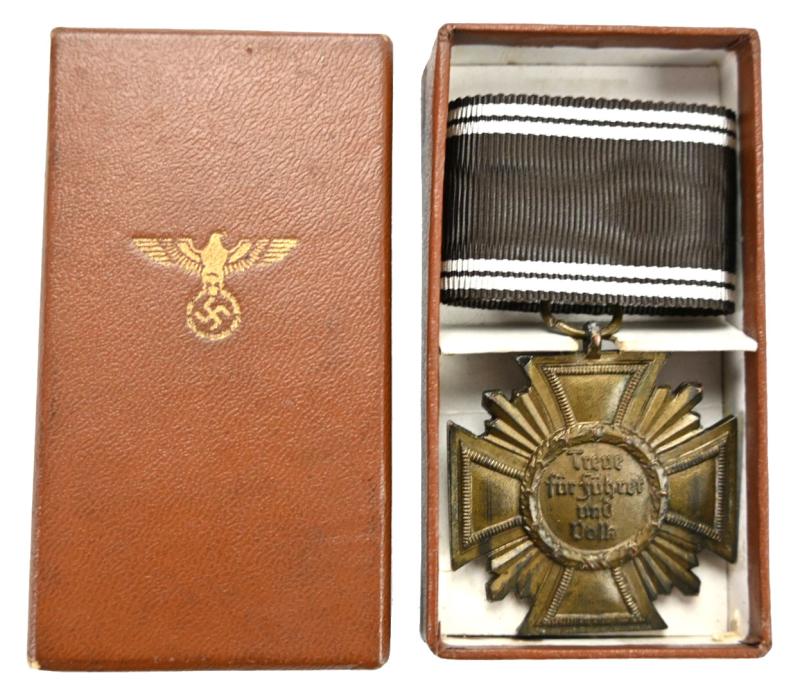 German NSDAP 10 Years Long Service Medal in Case
