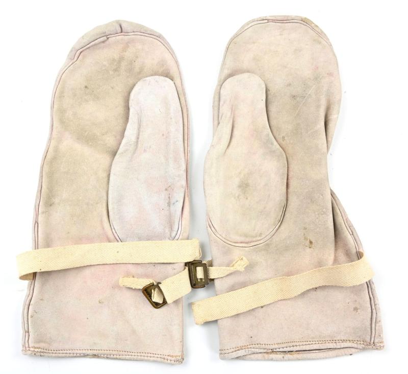 British WW2 Winter Mittens