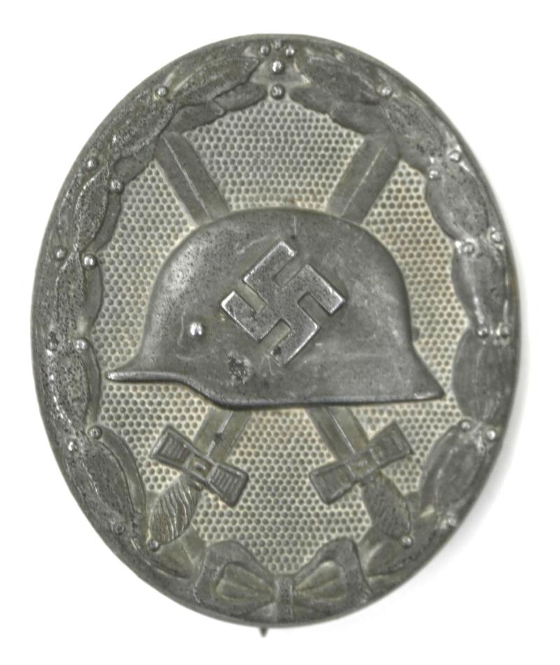 German WH Wound Badge in Silver '127'