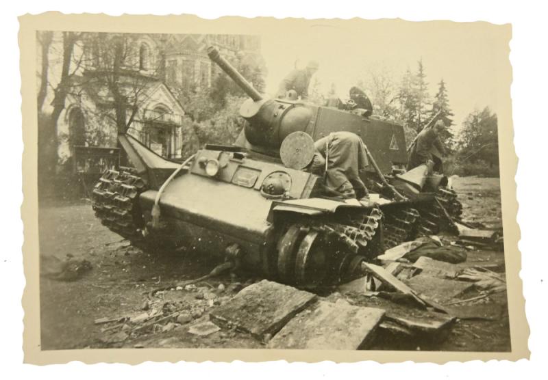 German WH Picture 'KV-1'