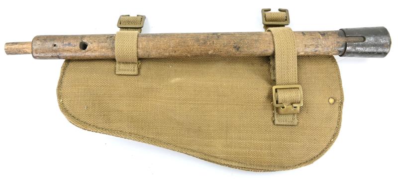 British WW2 Entrenching Tool with Carrying Case