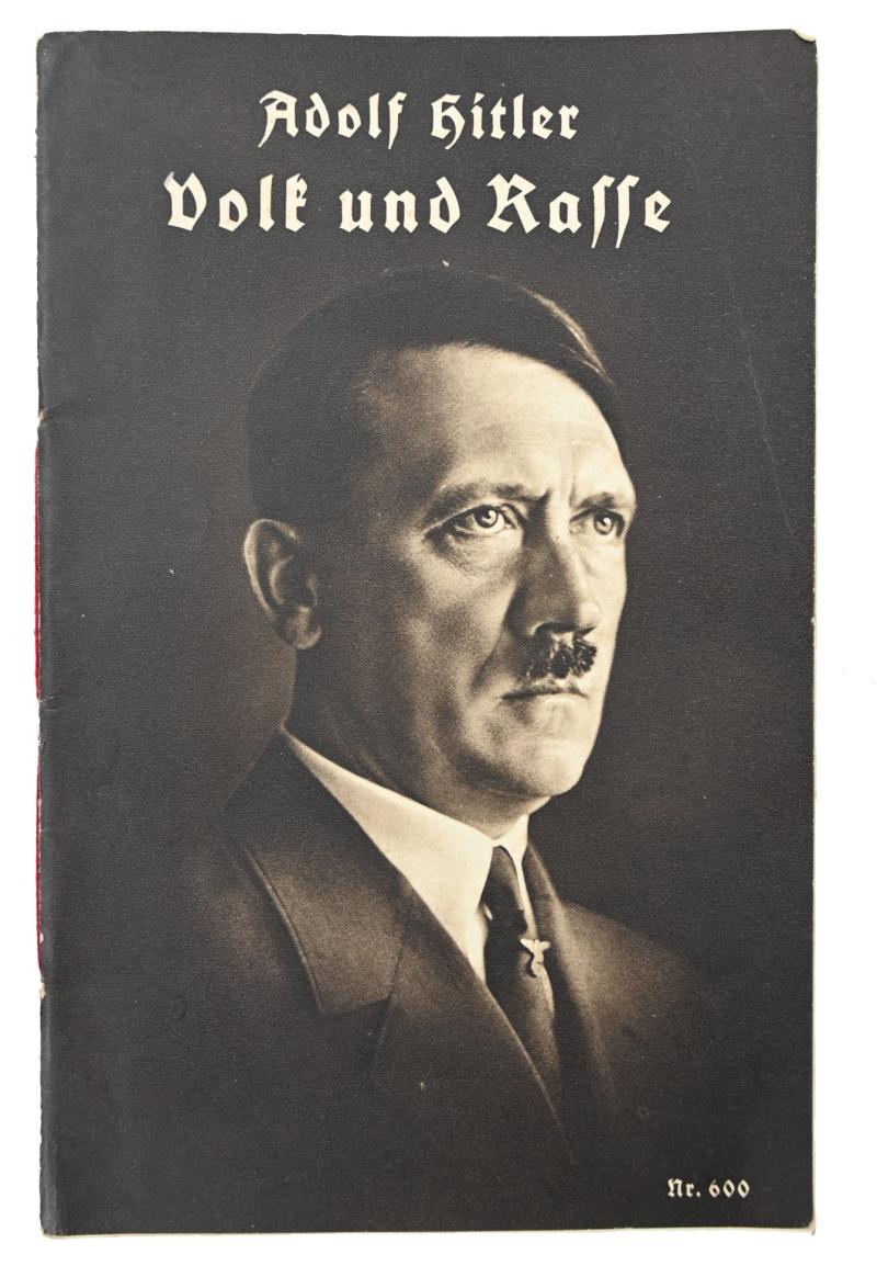 Adolf Hitler Booklet 'Volk und Rasse'