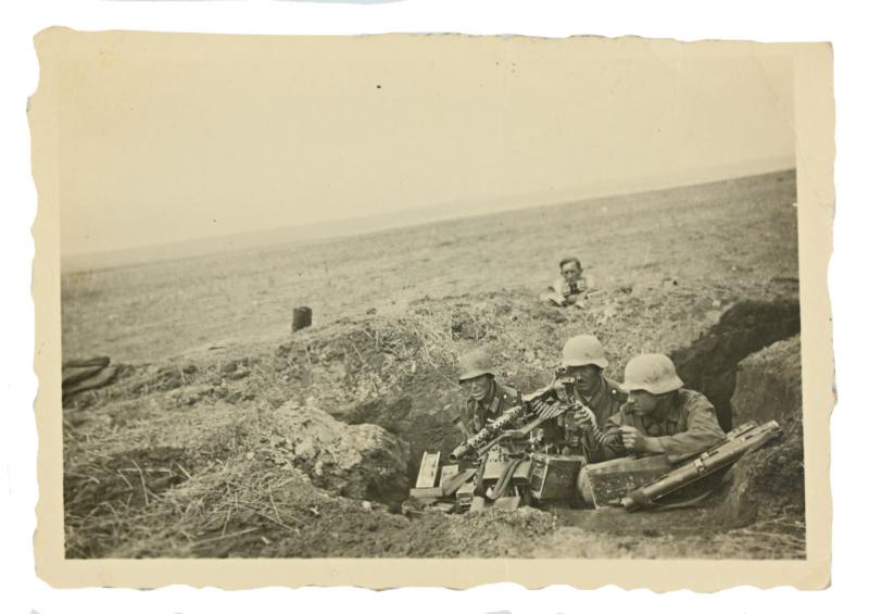 German WH MG34 Unit Picture