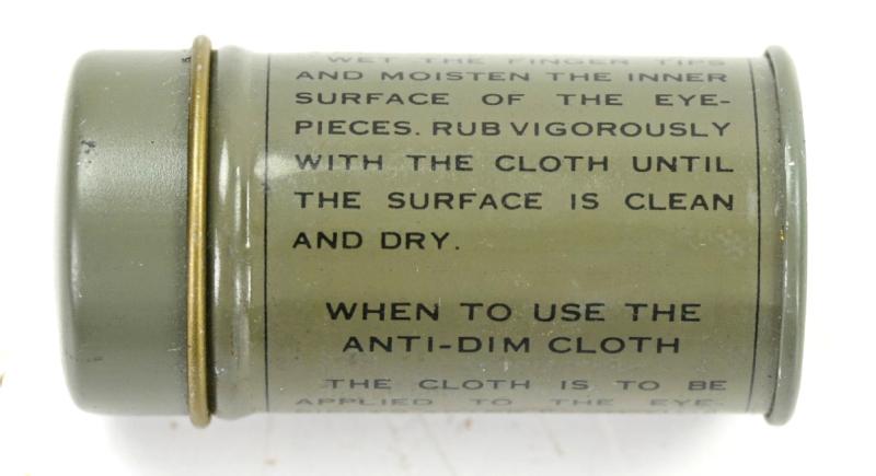 US WW2 Anti-Dim Gasmask Tin Can