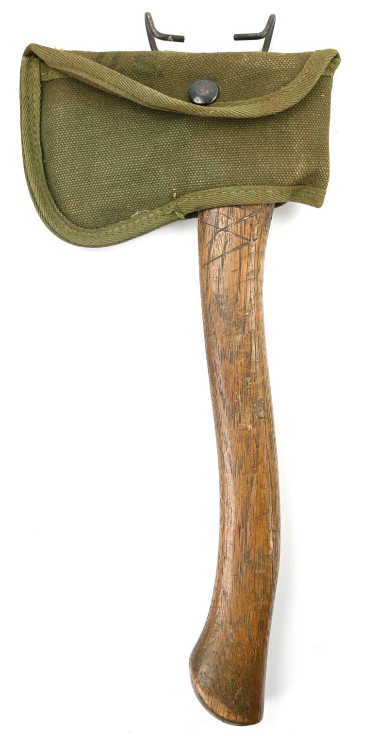 US WW2 M-1910 Entrenching Axe Hatchet & Cover