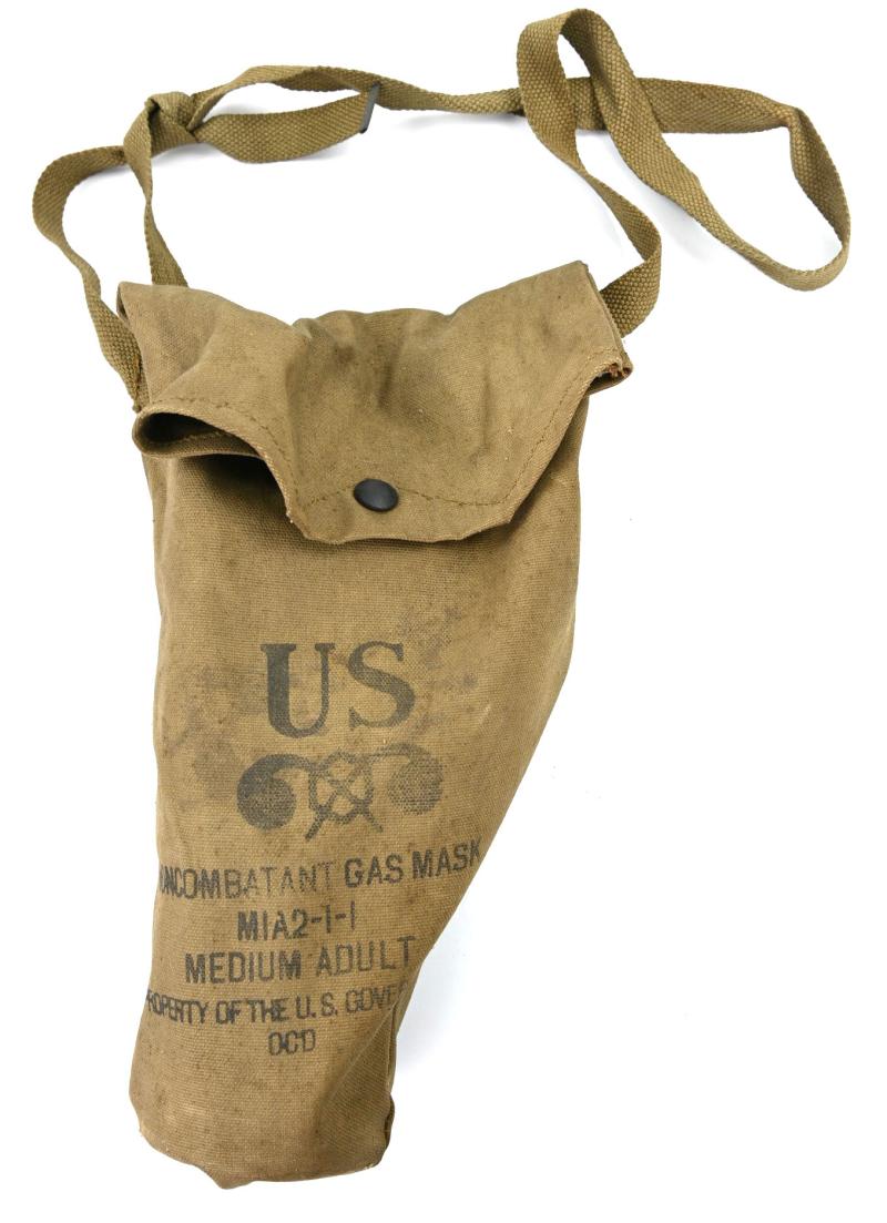 US WW2 Non-Combatant Gasmask Set