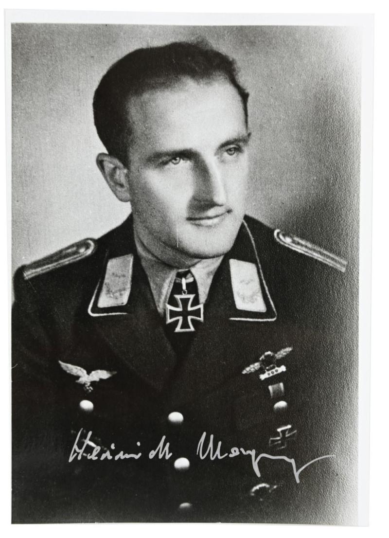 Signature of Luftwaffe KC Recipient 'Heinrich Meyering'