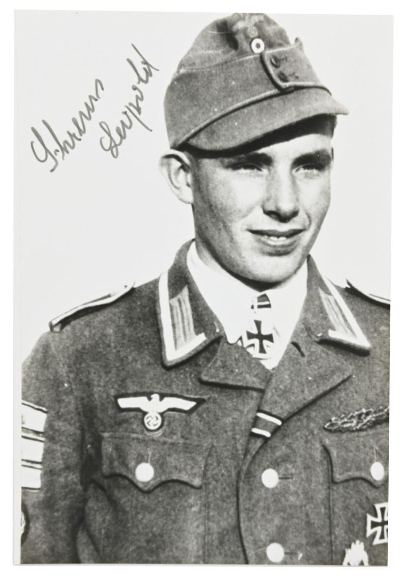 Signature of Wehrmacht Heer KC Recipient 'Leopold Schrems'