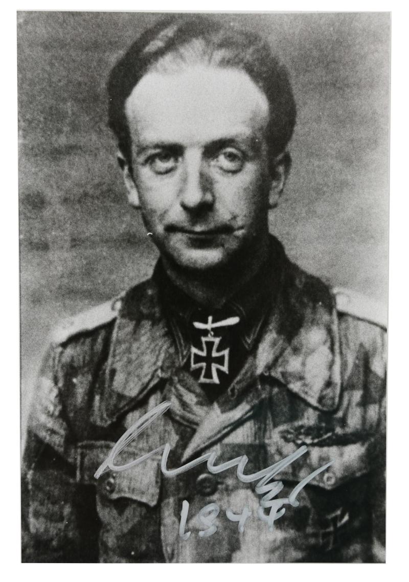 Signature of Wehrmacht Heer KC Recipient 'Wolfram Kertz'