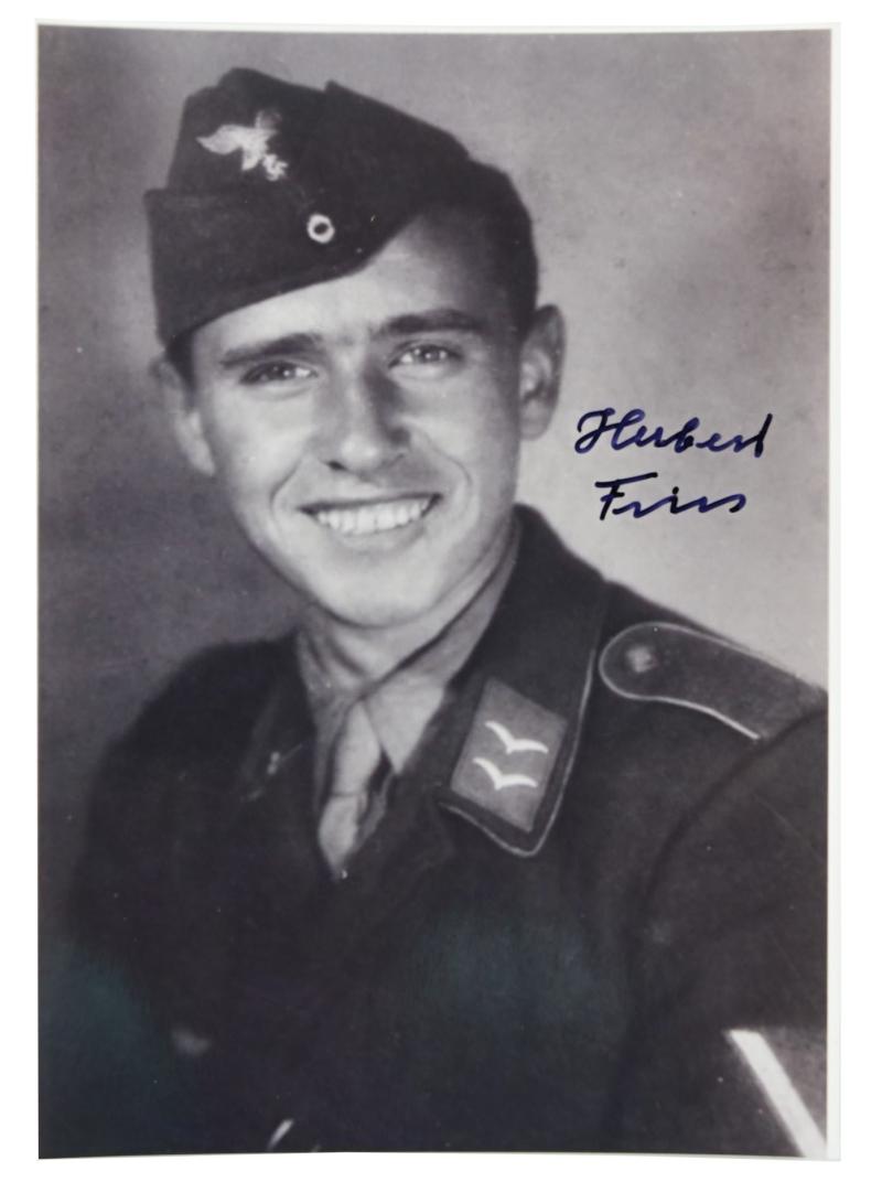 Signature of Luftwaffe Fallschirmjager KC Recipient 'Herbert Fries'