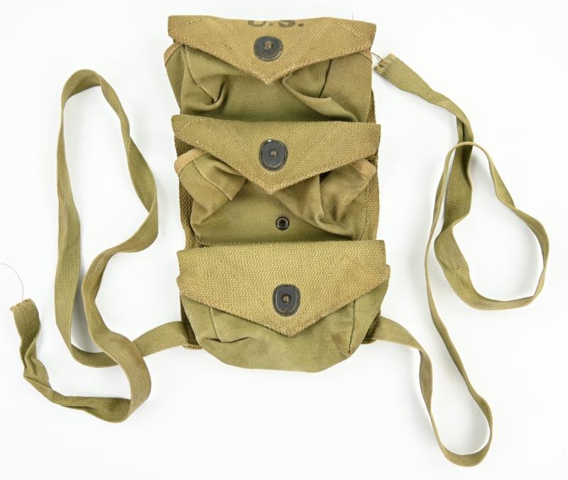 US WW2 3-Pocket Grenade Pouch 1944