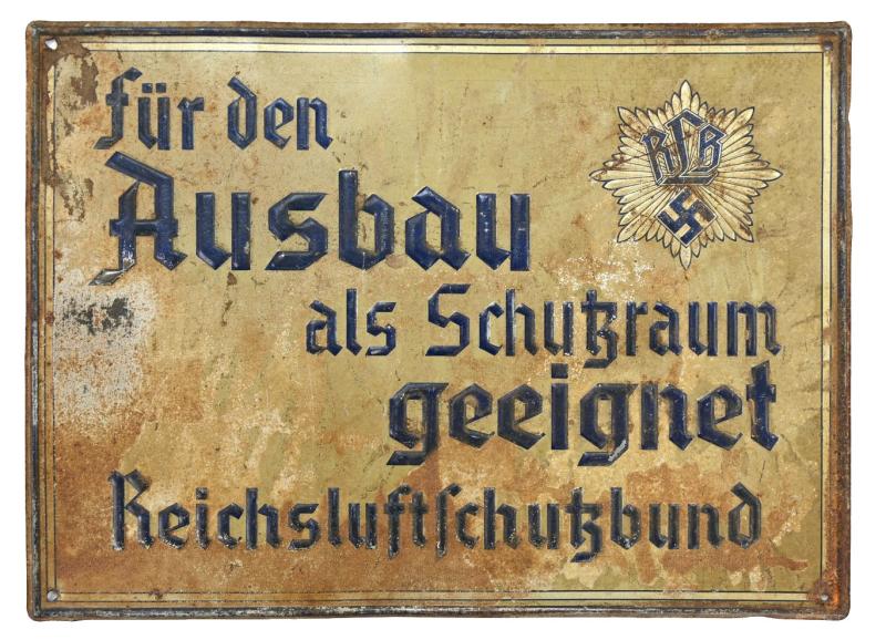 German RLB Wall Sign 'Schutzraum'