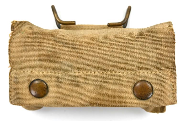 US WW2 M-1910 First Aid Pouch & First Aid Kit