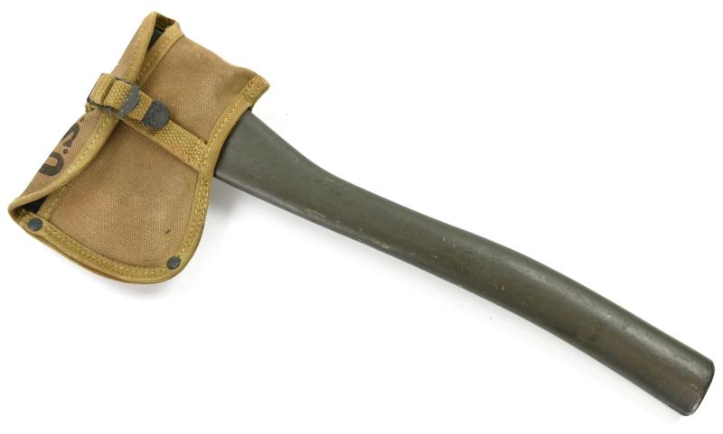 US WW2 M-1910 Intrenching Axe & Carrier