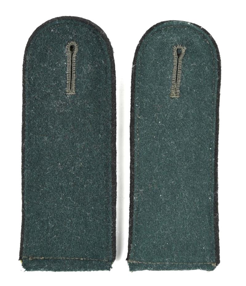 German WH EM Shoulderboards Pioneer