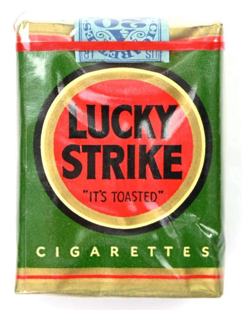 US WW2 Package of Lucky Strike Cigarets