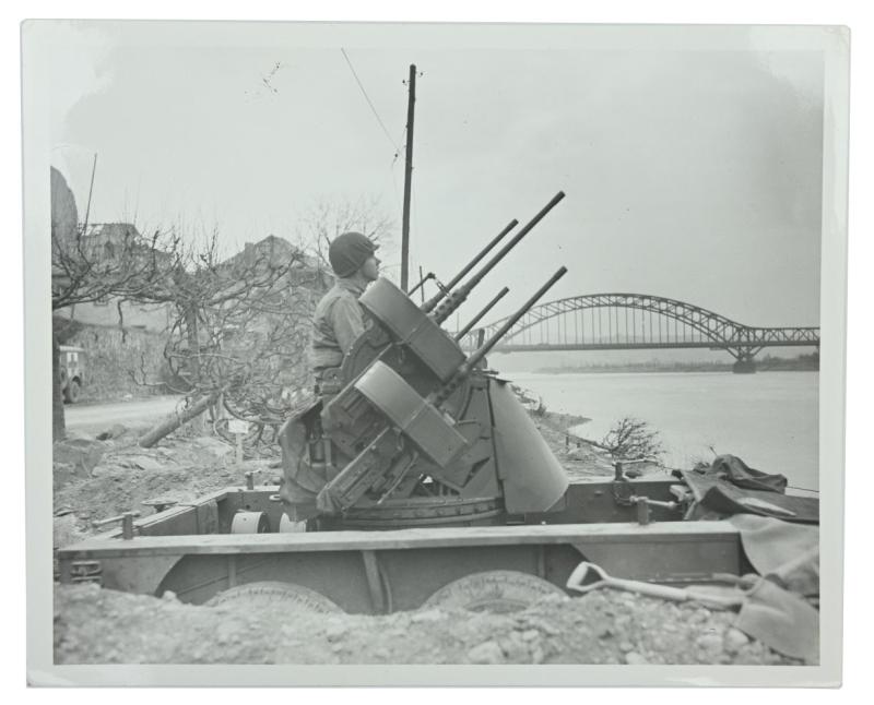 US WW2 Air Defense Remagen Bridge Picture
