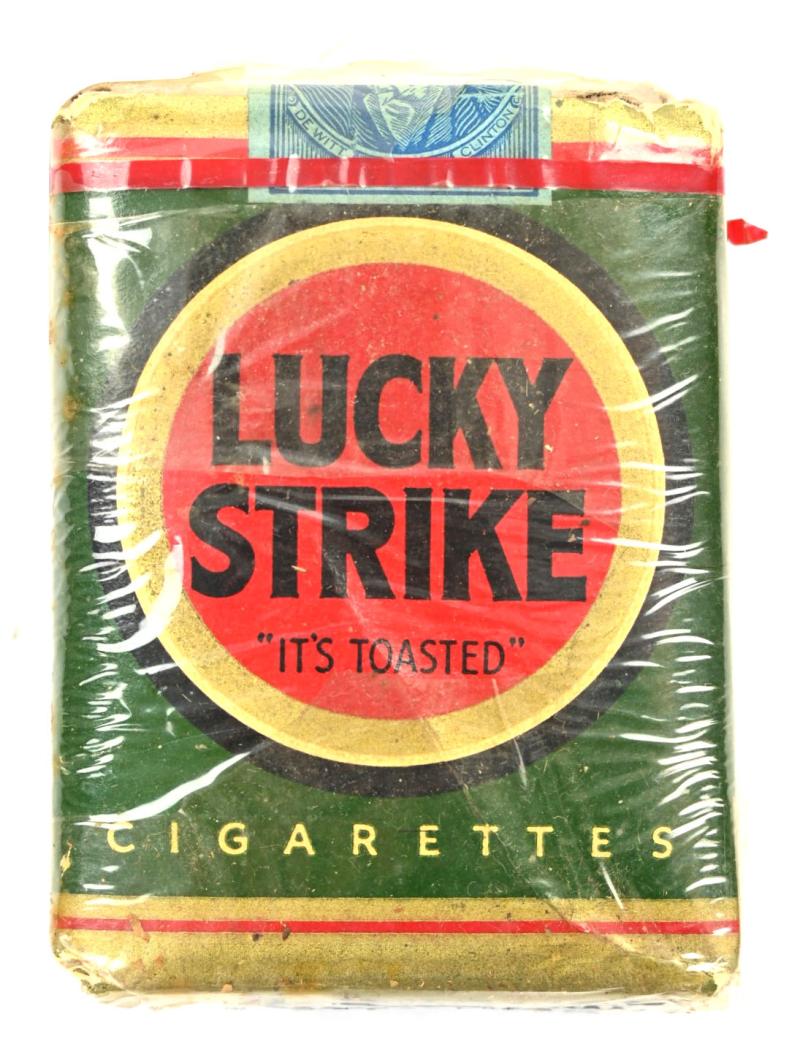 US WW2 Package of Lucky Strike Cigarets