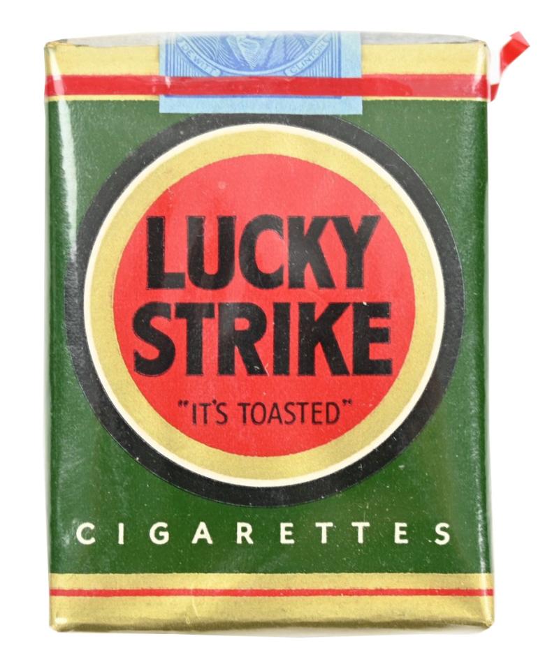 US WW2 Package of Lucky Strike Cigarets