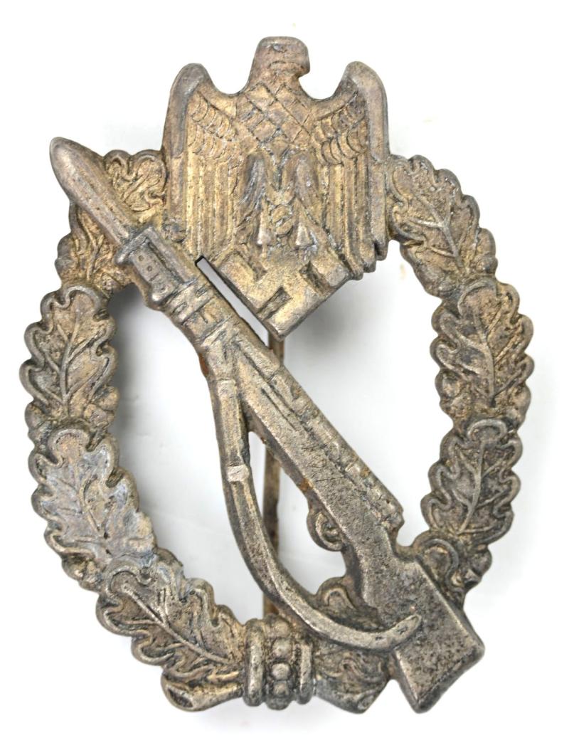 German Infantry Assault Badge in SIlver 'Shuco 41'