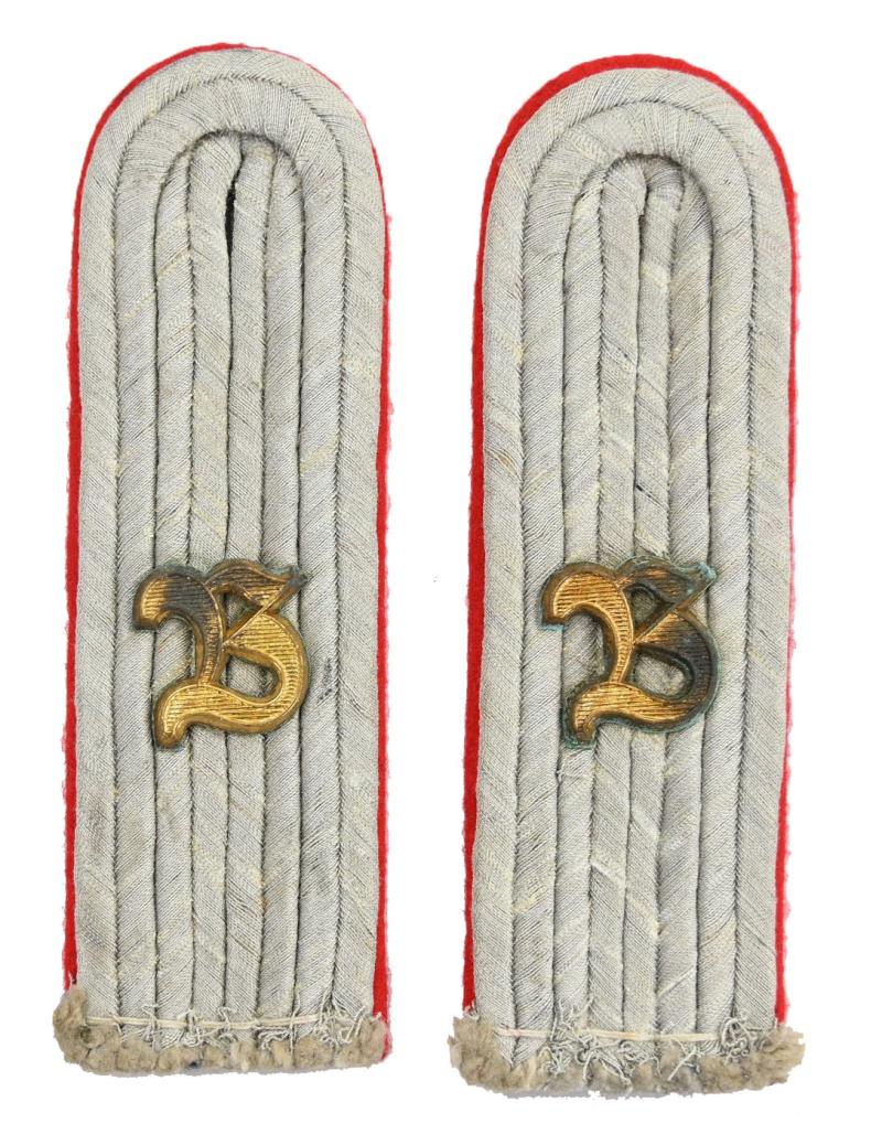 German WH Officer Artillery Beobachter Shoulderboards