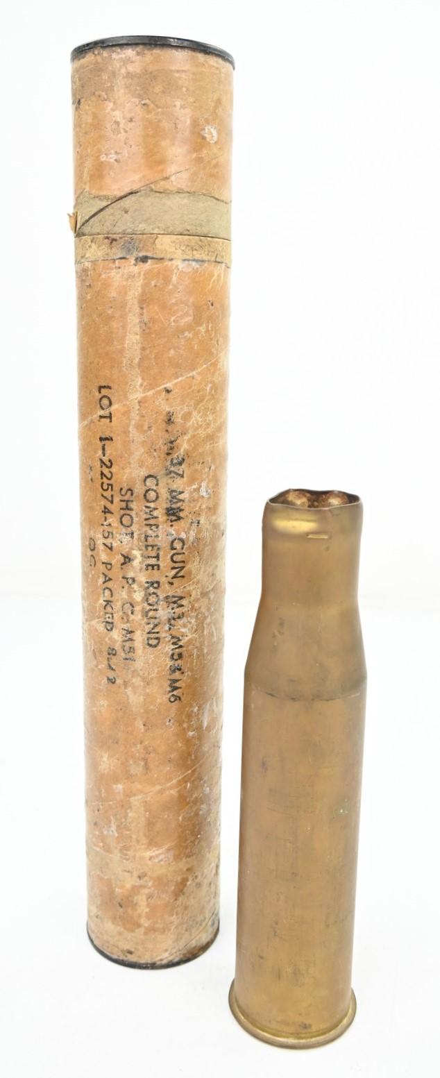 US WW2 37mm Shell and Cartridge