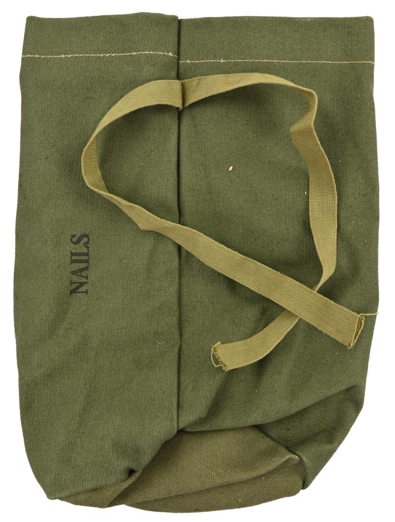 US WW2 Carpenter's Nails Bag