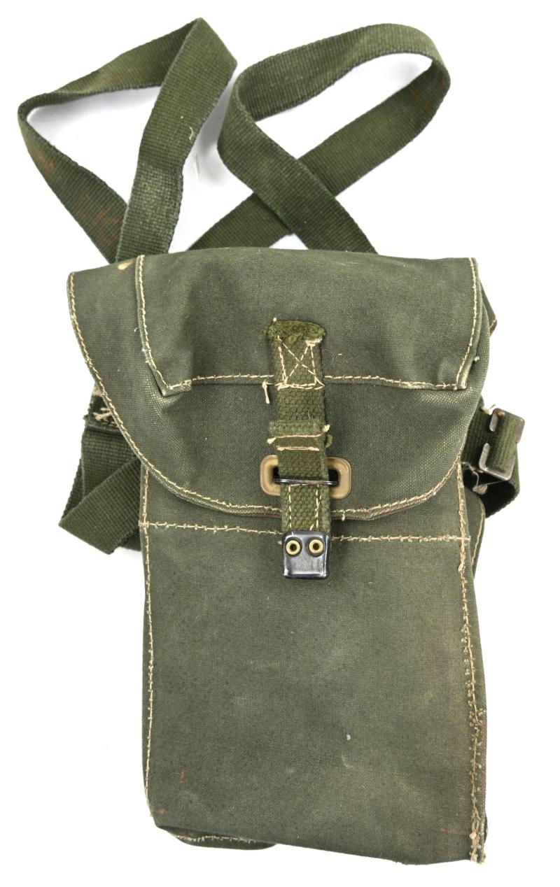 British WW2 JG Service Gasmask Pouch
