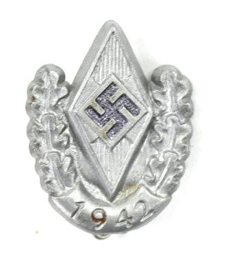 German Hitler Youth Member badge 1942