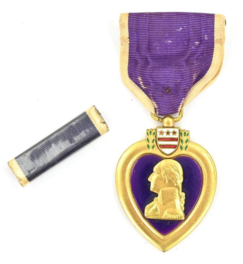 US WW2 Purple Heart Medal & Ribbon