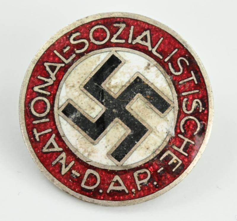 German NSDAP Party Member Badge 'M1/120'