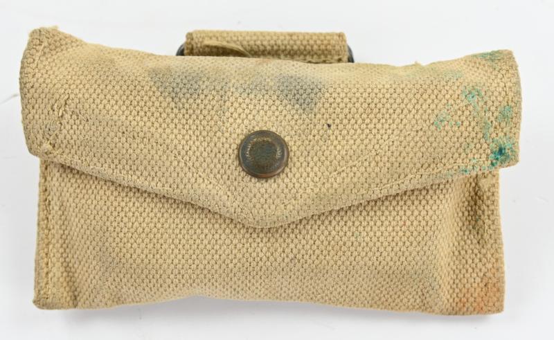 US WW2 M-1942 BM First Aid Pouch with First Aid Kit