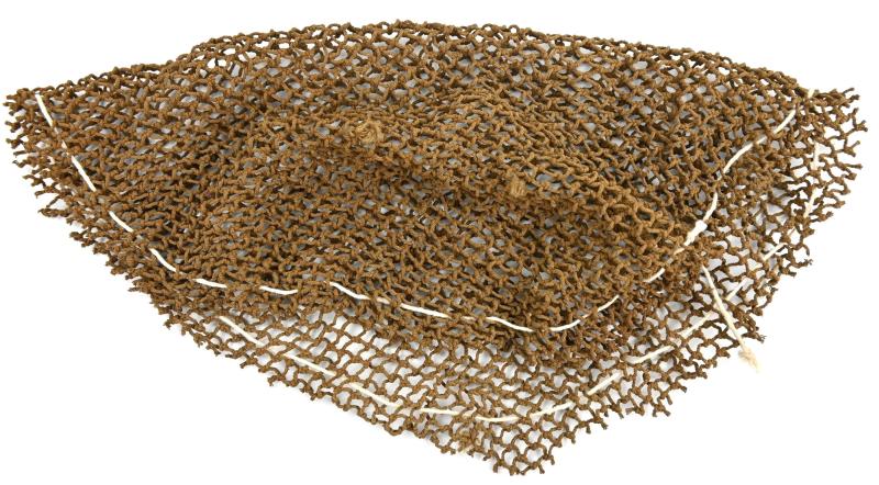 US WW2 British Made Brown M1 Helmet Net