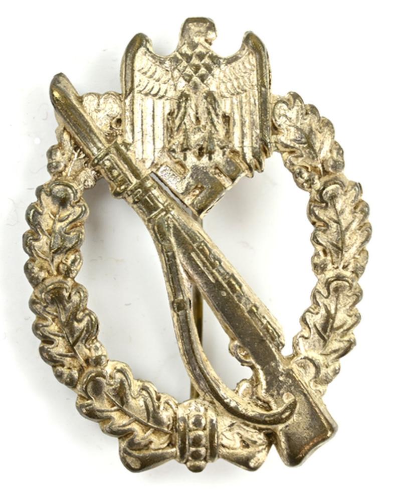 German Infantry Assault Badge in SIlver 'Hollowback'