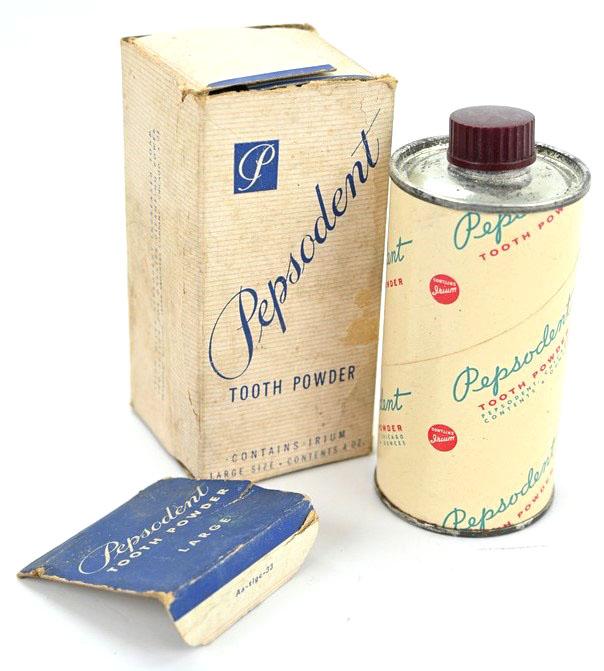 US WW2 Era Pepsodent Tooth Powder