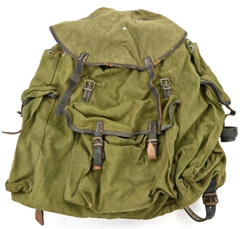 German WH Backpack with Frame