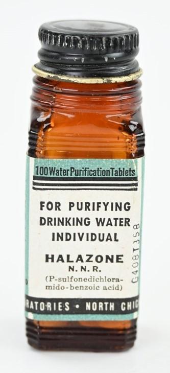 US WW2 Bottle of Purifying Tablets