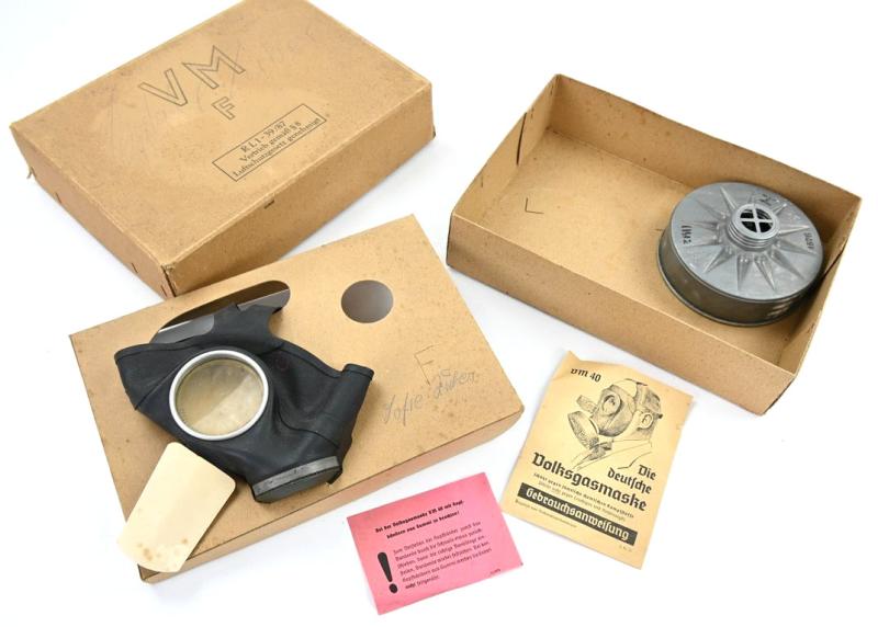 German LS M40 Civil Gasmask with Filter in Box
